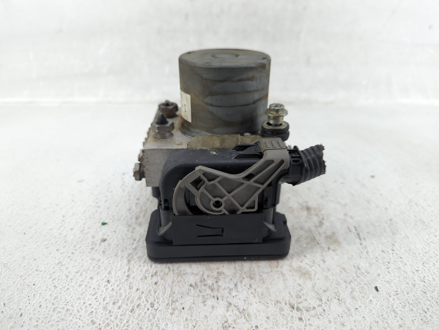 2014-2019 Ford Flex ABS Pump Control Module Replacement P/N:FA83-2C405-A DA83-2C405-B Fits Fits 2014 2015 2016 2017 2018 201