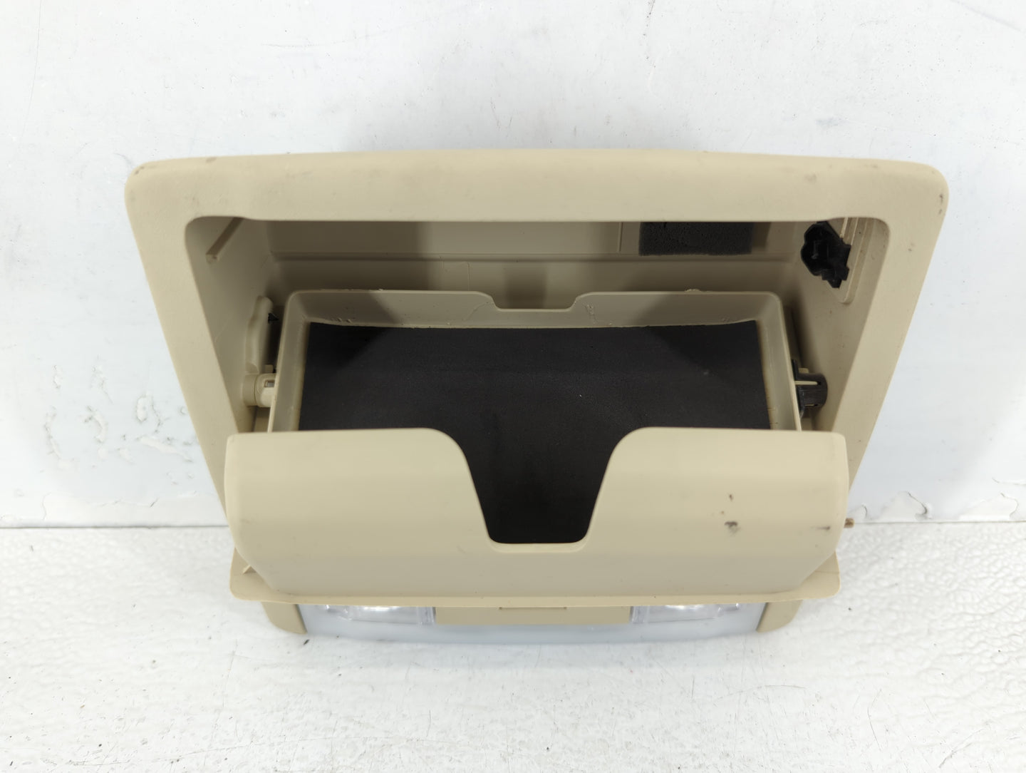 2013-2019 Ford Flex Overhead Roof Console 626104 - Oemusedautoparts1.com