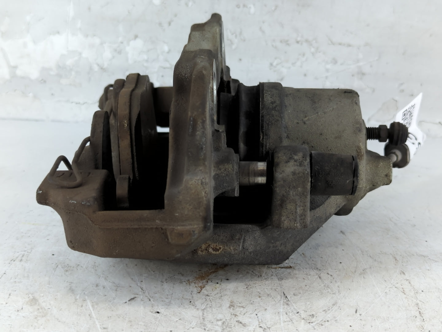 2012-2018 Ford Focus Front Driver Left Brake Caliper 1037553 - Oemusedautoparts1.com