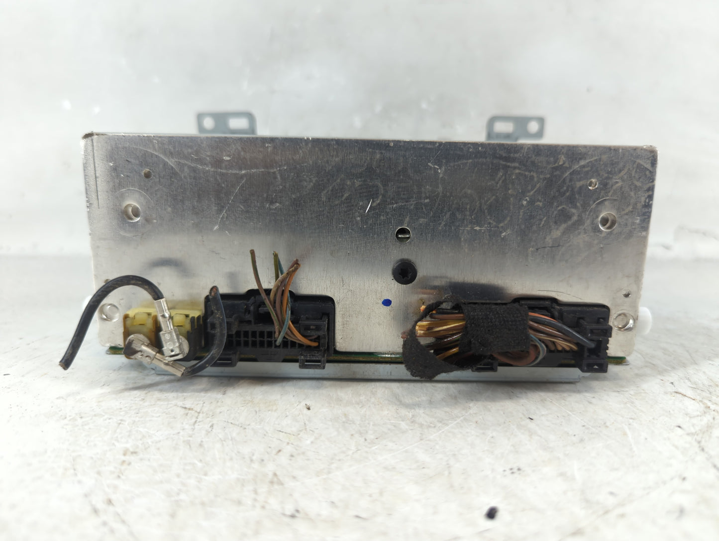 2017-2018 Ford Focus Radio AM FM Cd Player Receiver Replacement P/N:FM5T-19C107-JH Fits Fits 2017 2018 OEM Used Auto Parts -
