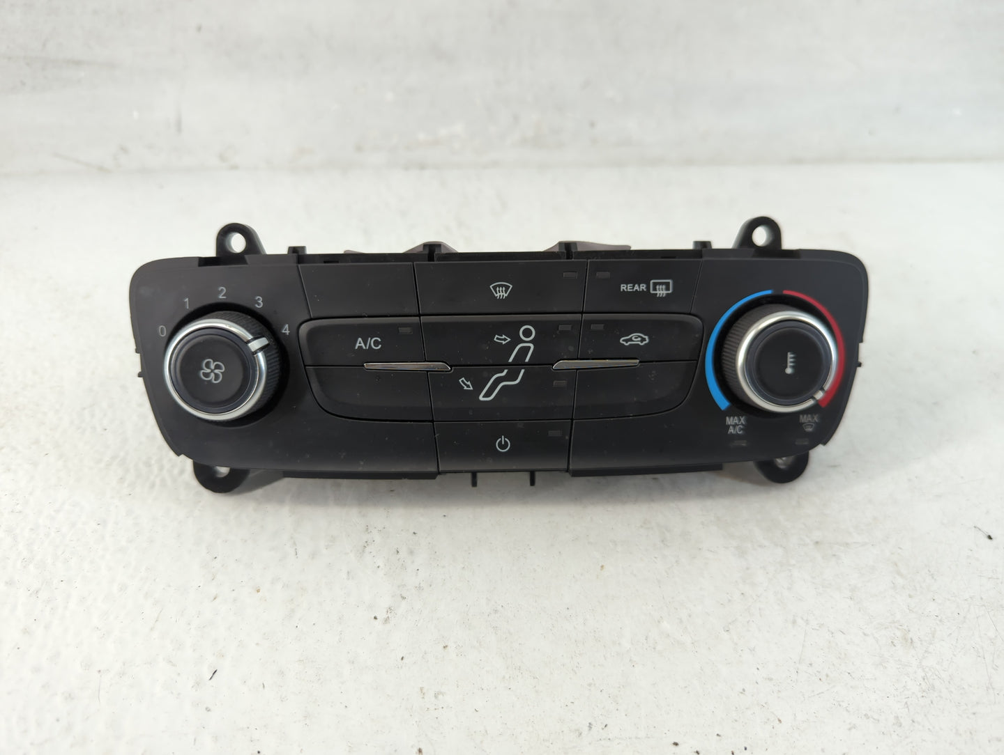 2015-2018 Ford Focus Climate Control Module Temperature AC/Heater Replacement P/N:F1ET-19980-JJ Fits Fits 2015 2016 2017 201