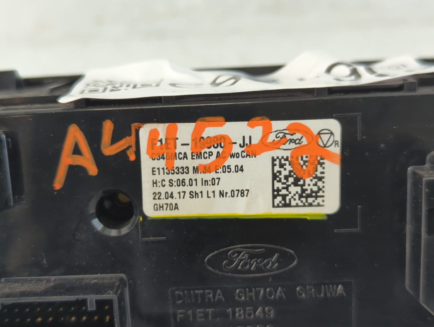 2015-2018 Ford Focus Climate Control Module Temperature AC/Heater Replacement P/N:F1ET-19980-JJ Fits Fits 2015 2016 2017 201