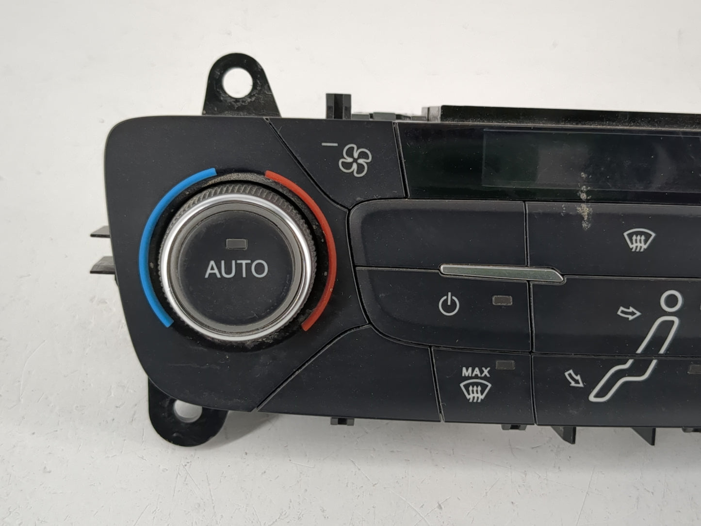 2015-2018 Ford Focus Climate Control Module Temperature AC/Heater Replacement P/N:F1ET-18C612-AJ Fits Fits 2015 2016 2017 20