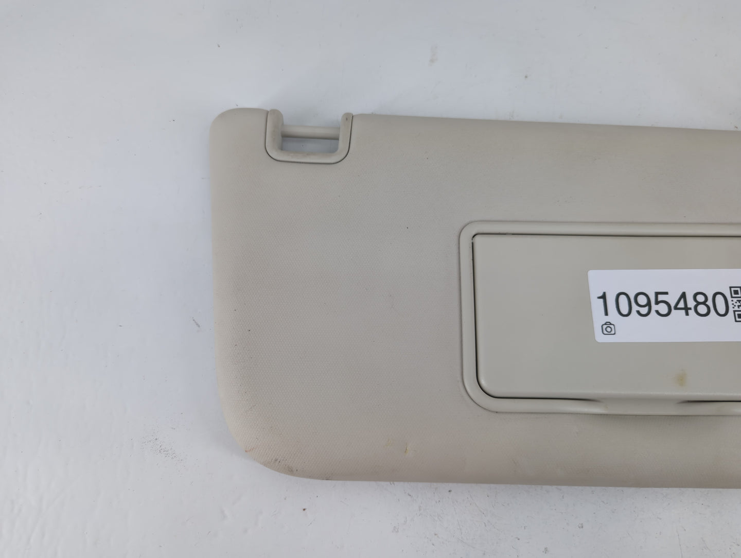 2013-2018 Ford Focus Sun Visor Shade Replacement Passenger Right Mirror Fits Fits 2013 2014 2015 2016 2017 2018 OEM Used Aut