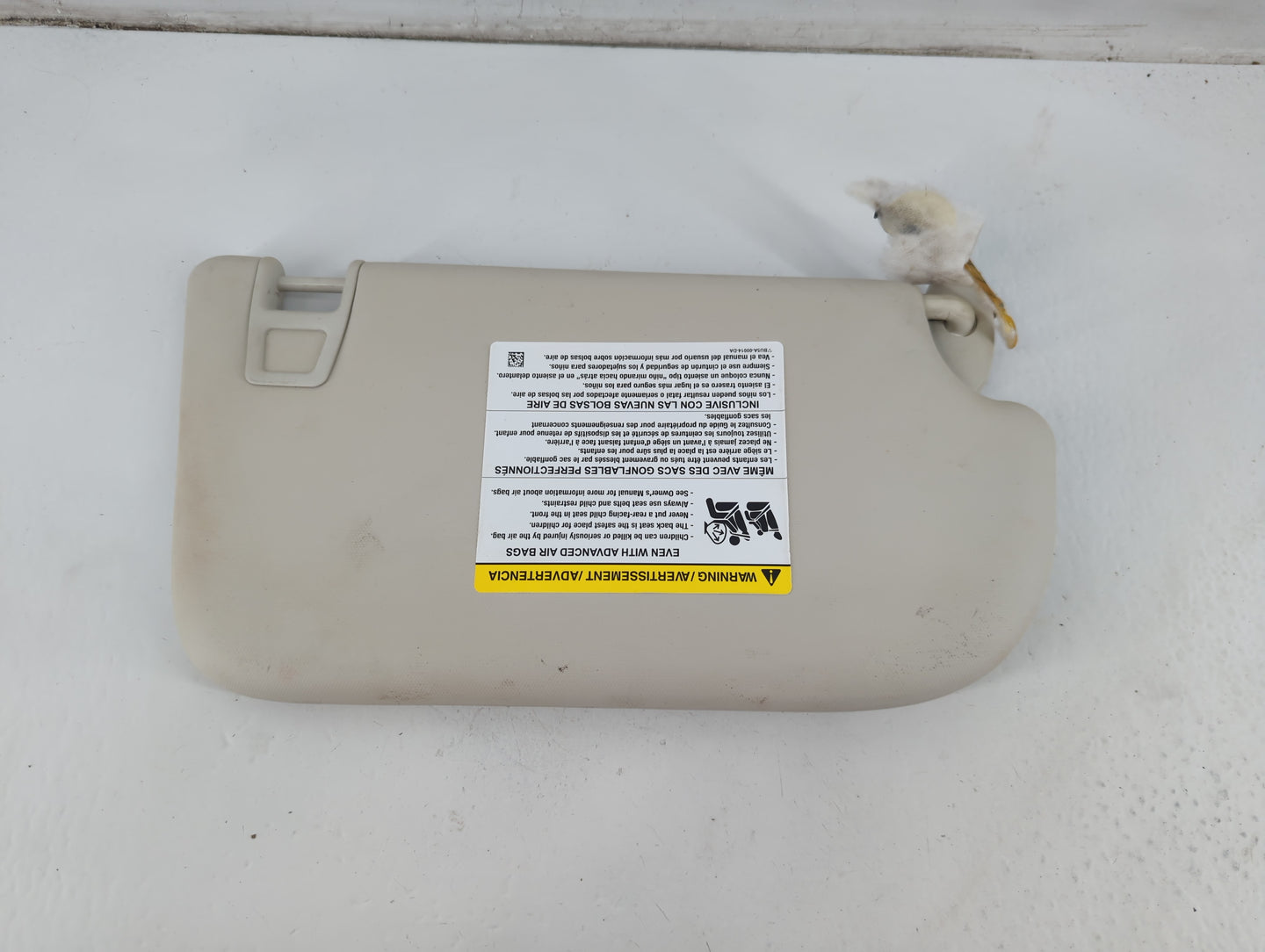 2013-2018 Ford Focus Sun Visor Shade Replacement Driver Left Mirror Fits Fits 2013 2014 2015 2016 2017 2018 OEM Used Auto Pa