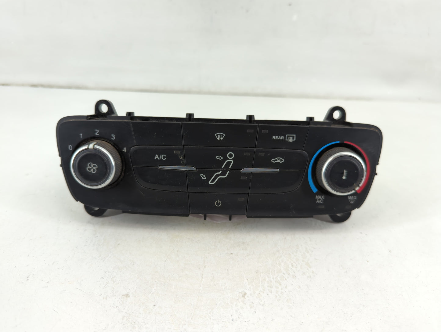 2015-2018 Ford Focus Climate Control Module Temperature AC/Heater Replacement P/N:F1ET-19980-JJ Fits Fits 2015 2016 2017 201