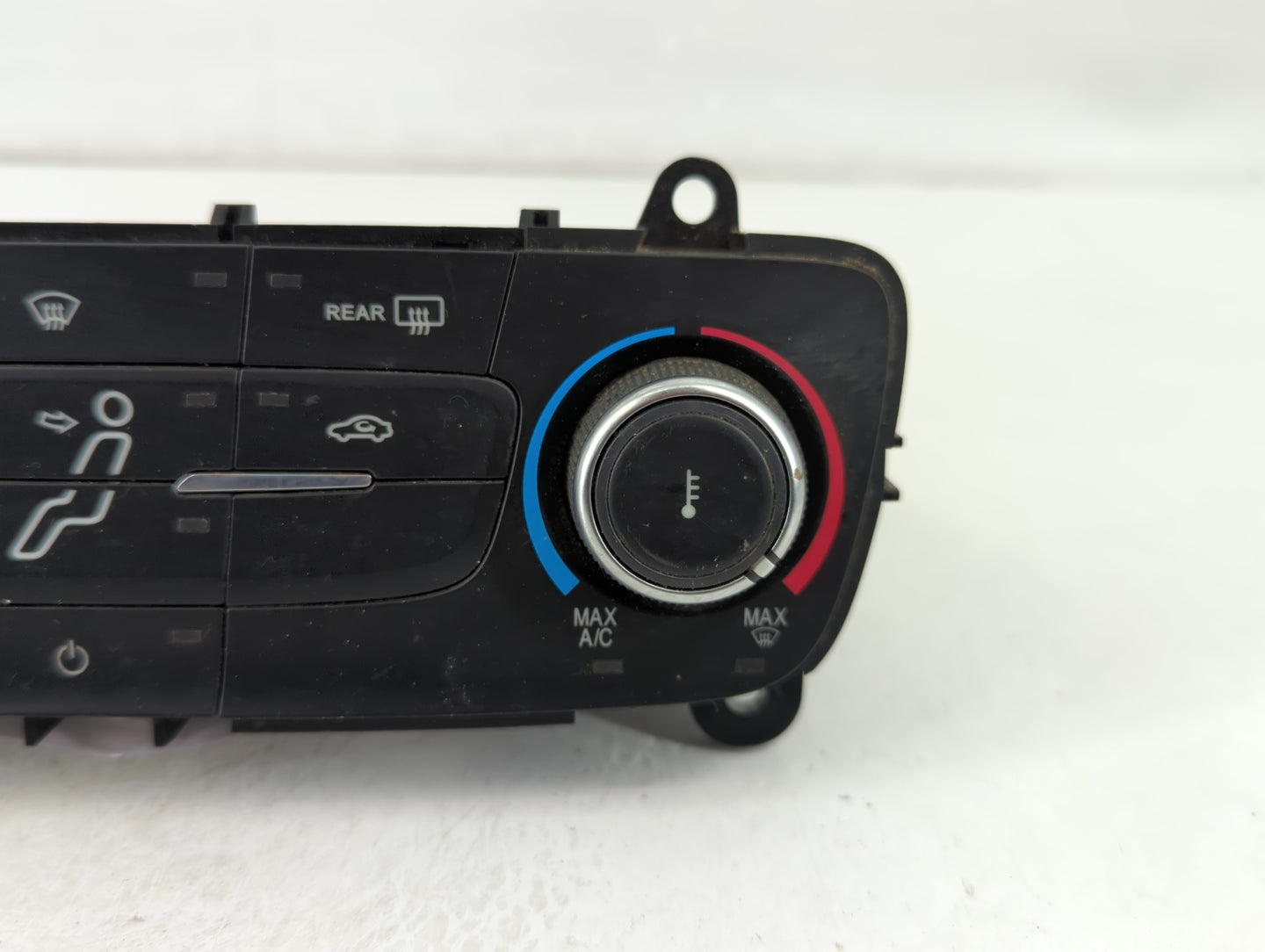 2015-2018 Ford Focus Climate Control Module Temperature AC/Heater Replacement P/N:F1ET-19980-JJ Fits Fits 2015 2016 2017 201