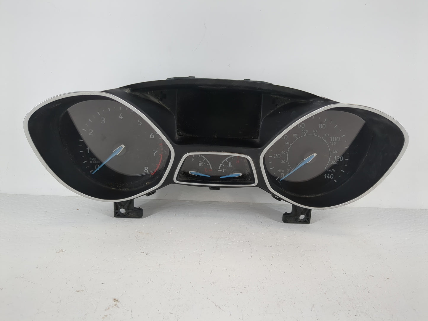 2017-2018 Ford Focus Instrument Cluster Speedometer Gauges P/N:2625776 Fits Fits 2017 2018 OEM Used Auto Parts - Oemusedauto