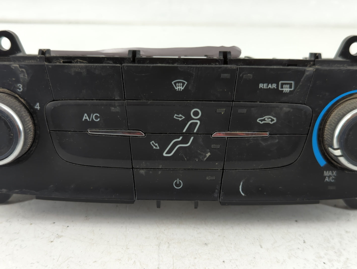 2015-2018 Ford Focus Climate Control Module Temperature AC/Heater Replacement P/N:F1ET-19980-JJ Fits Fits 2015 2016 2017 201