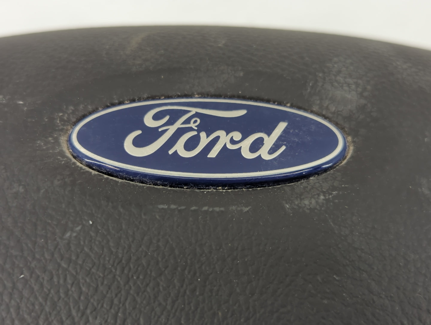 2016-2018 Ford Focus Air Bag Driver Left Steering Wheel Mounted P/N:34188297A Fits Fits 2016 2017 2018 OEM Used Auto Parts -