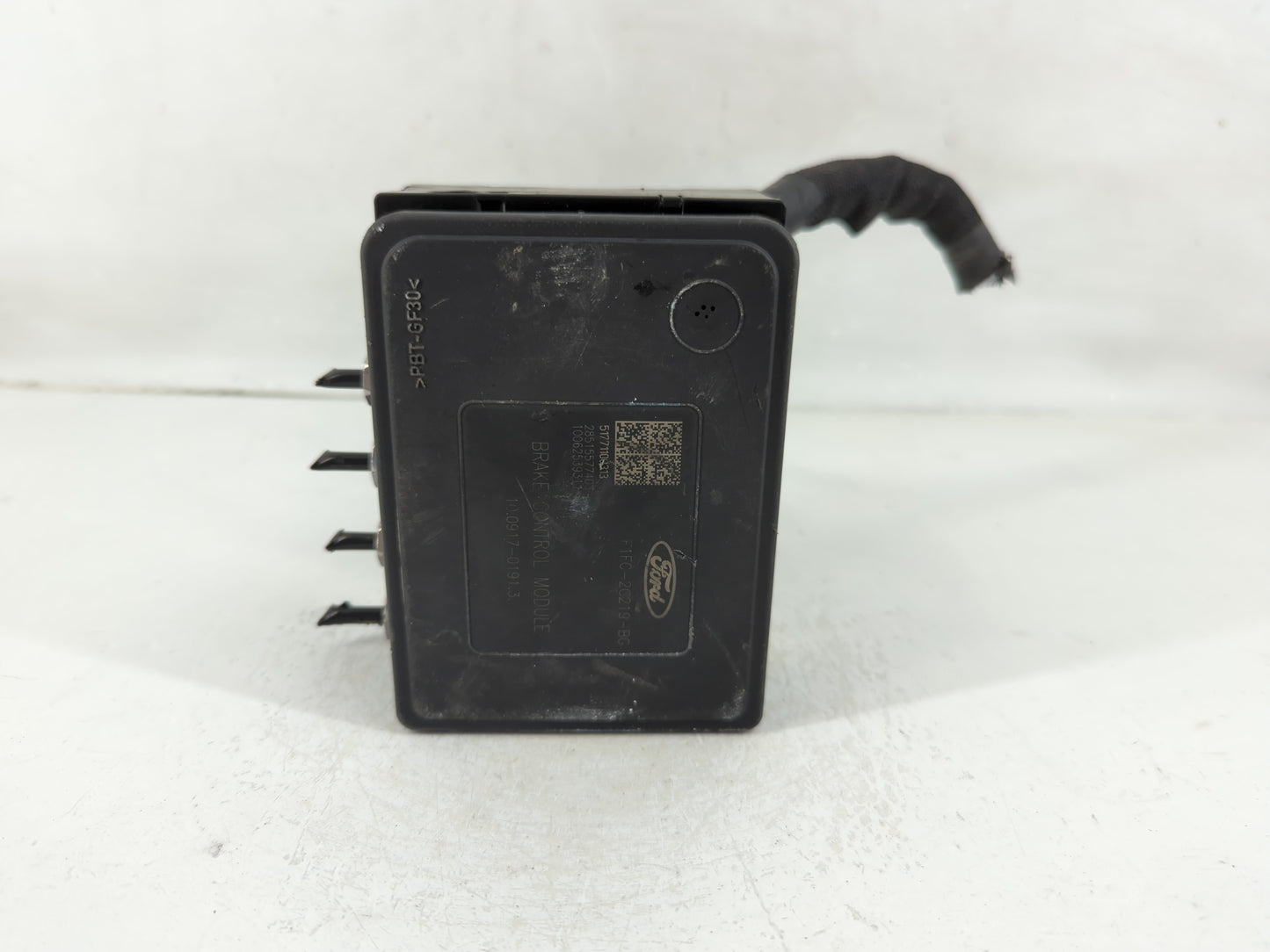 2016-2018 Ford Focus ABS Pump Control Module Replacement P/N:F1FC-2C405-AJ Fits Fits 2016 2017 2018 OEM Used Auto Parts - Oe