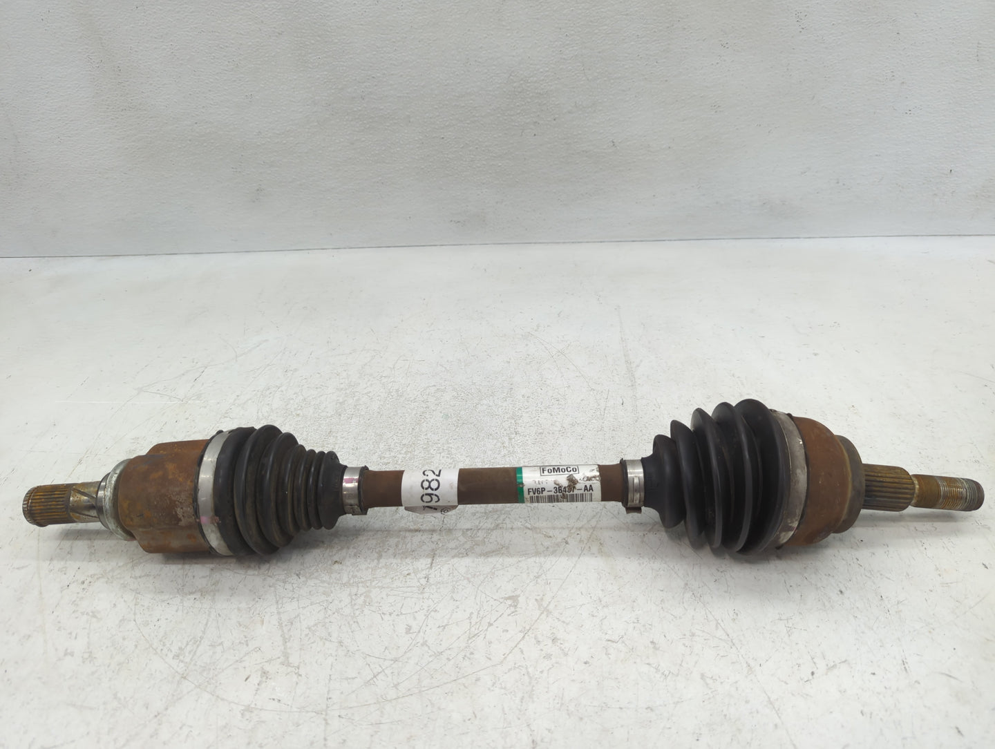 2015-2018 Ford Focus Axle Shaft Front Passenger Cv C/v - Oemusedautoparts1.com