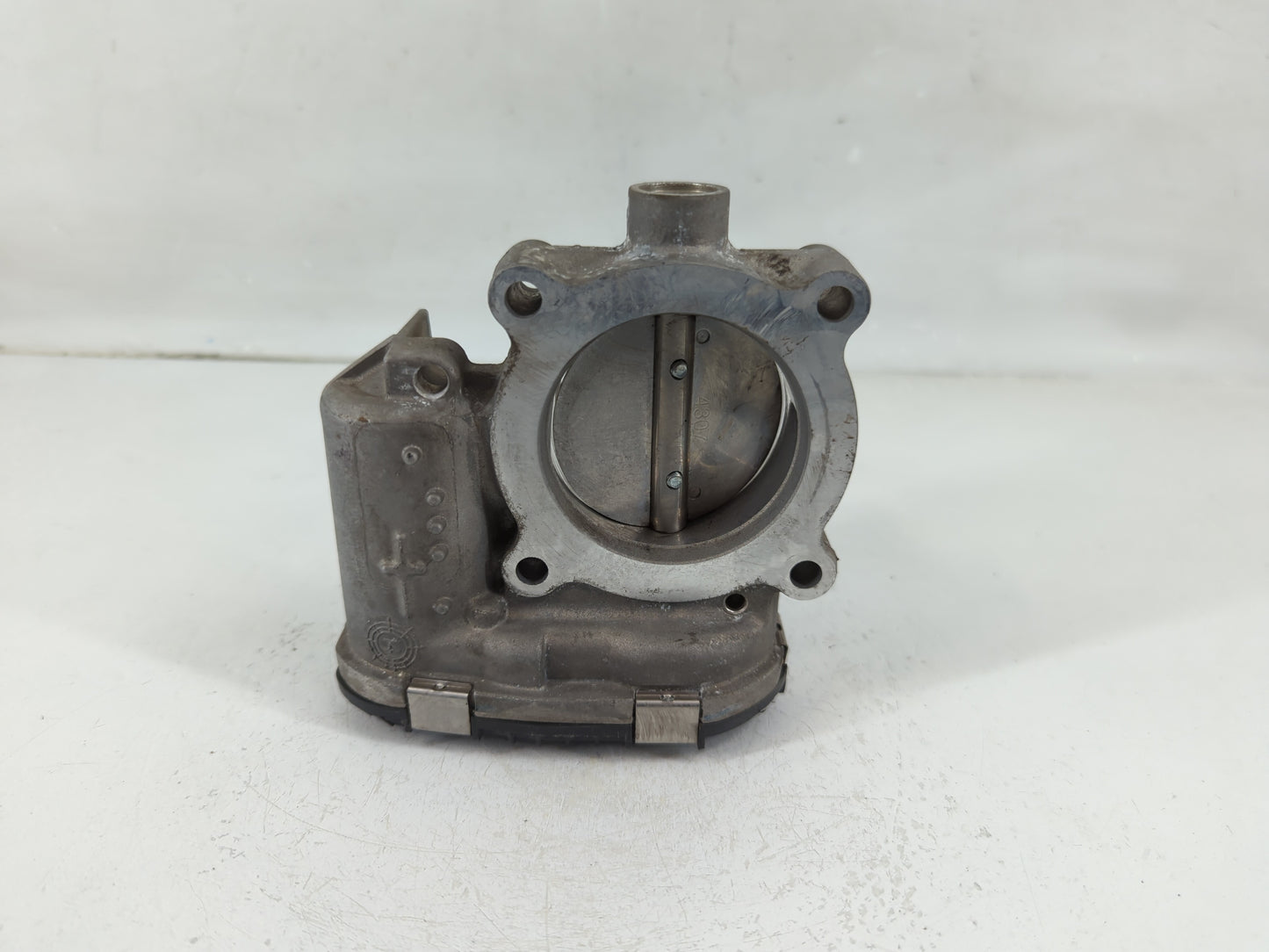2014-2018 Ford Focus Throttle Body P/N:DS7E-9F991-BB Fits Fits 2014 2015 2016 2017 2018 2019 2020 2021 2022 OEM Used Auto Pa