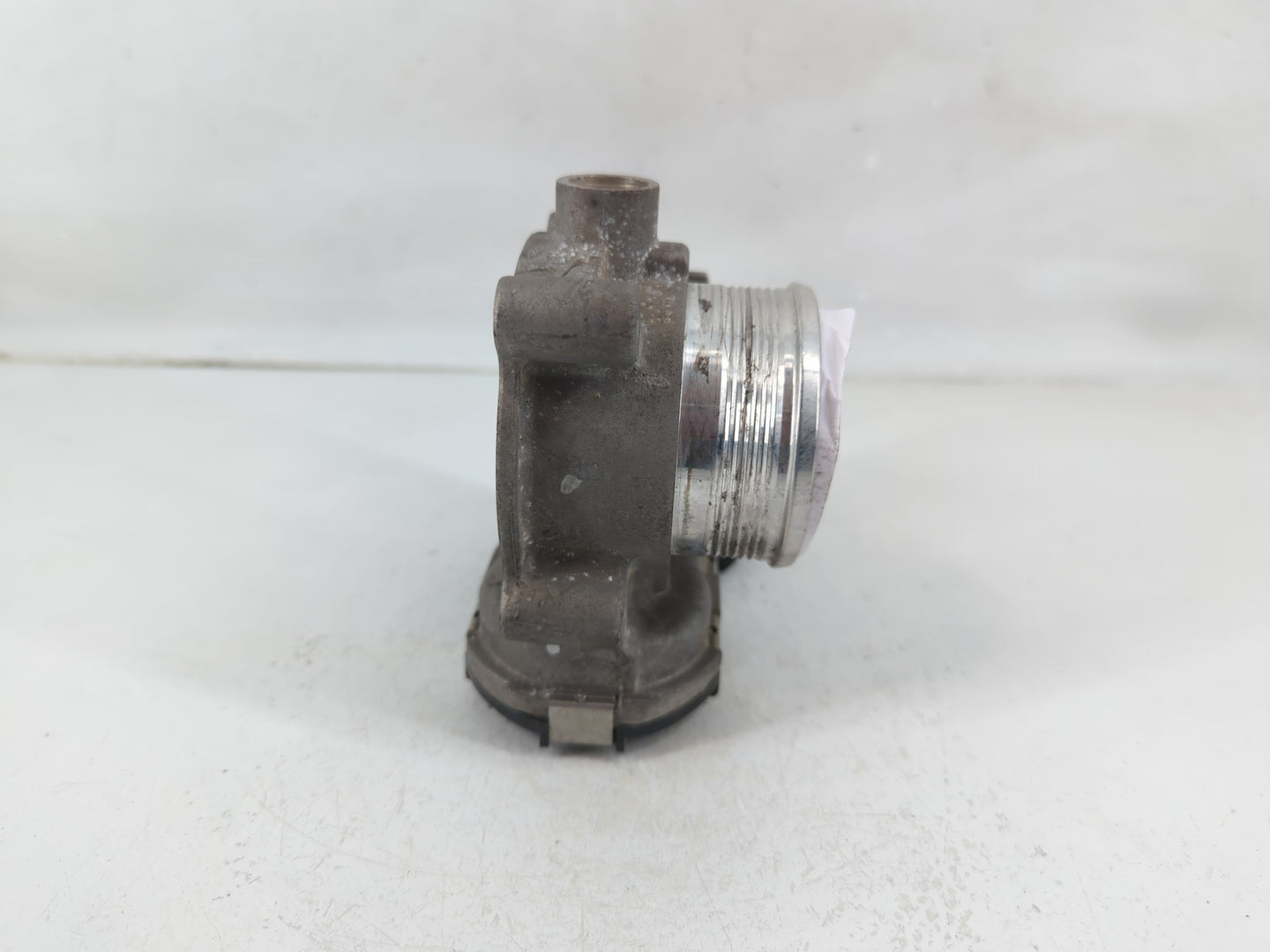 2014-2018 Ford Focus Throttle Body P/N:DS7E-9F991-BB Fits Fits 2014 2015 2016 2017 2018 2019 2020 2021 2022 OEM Used Auto Pa