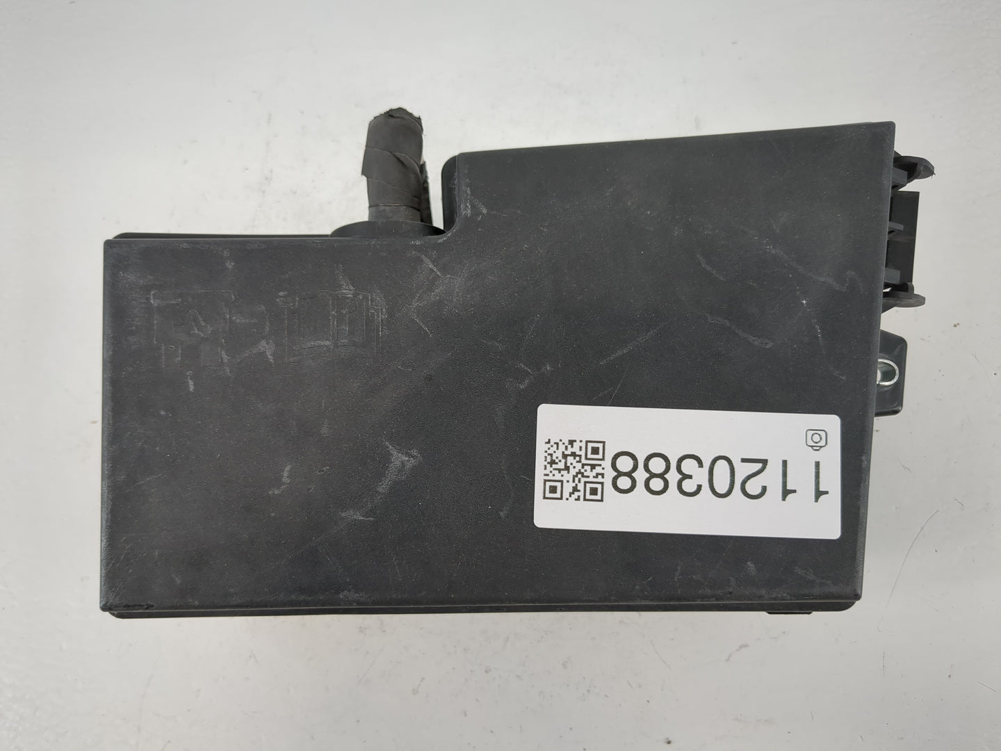 2017-2018 Ford Focus Fusebox Fuse Box Panel Relay Module P/N:AV6T-14A067-AD Fits Fits 2017 2018 OEM Used Auto Parts - Oemuse