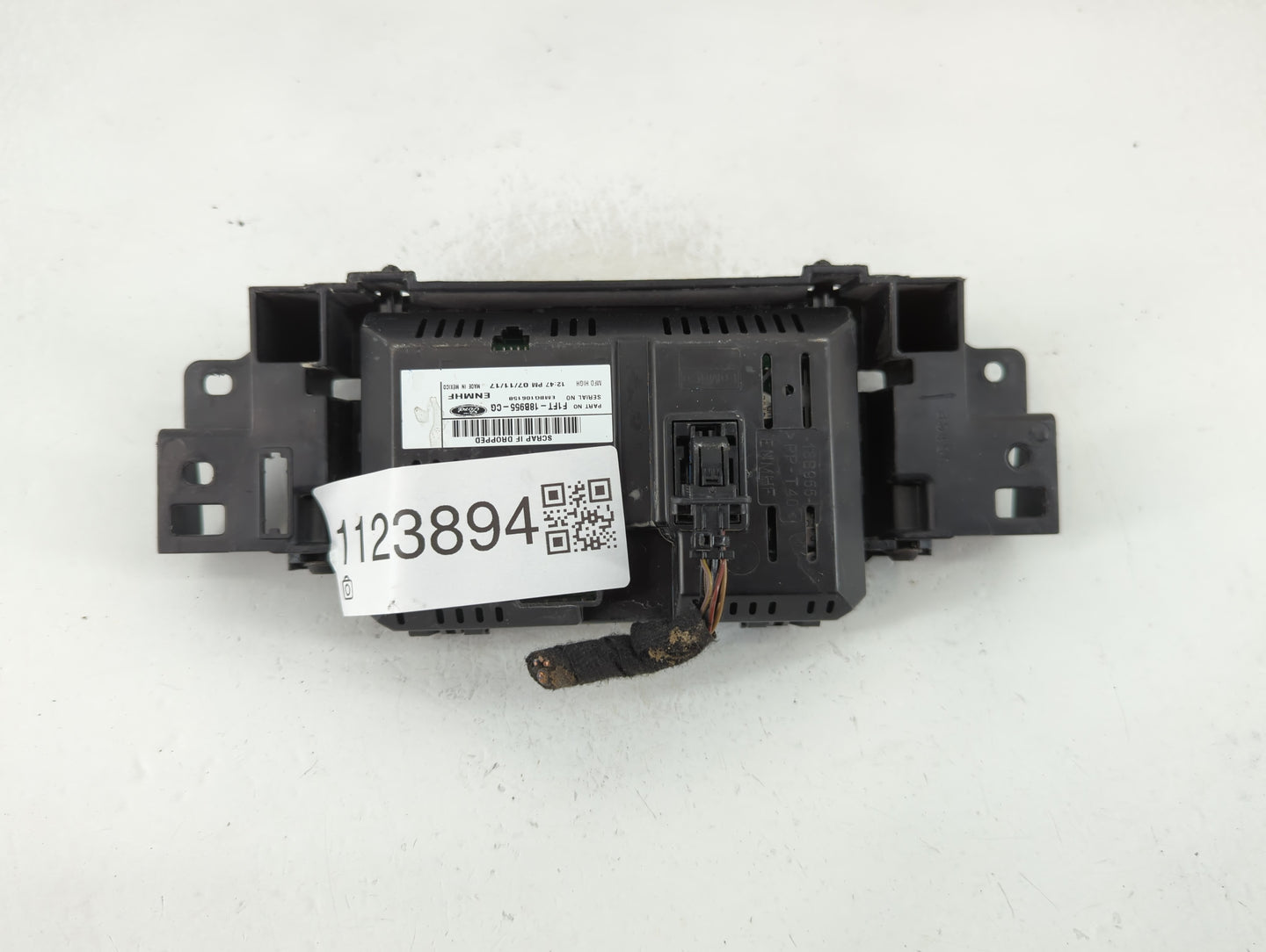 2015-2018 Ford Focus Information Display Screen - Oemusedautoparts1.com