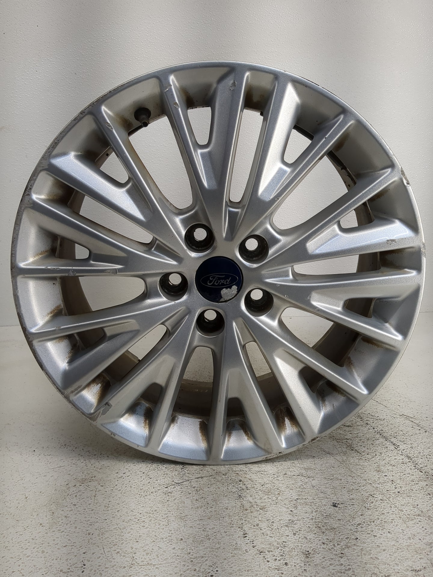 2015-2018 Ford Focus Oem Wheel Rim - Oemusedautoparts1.com