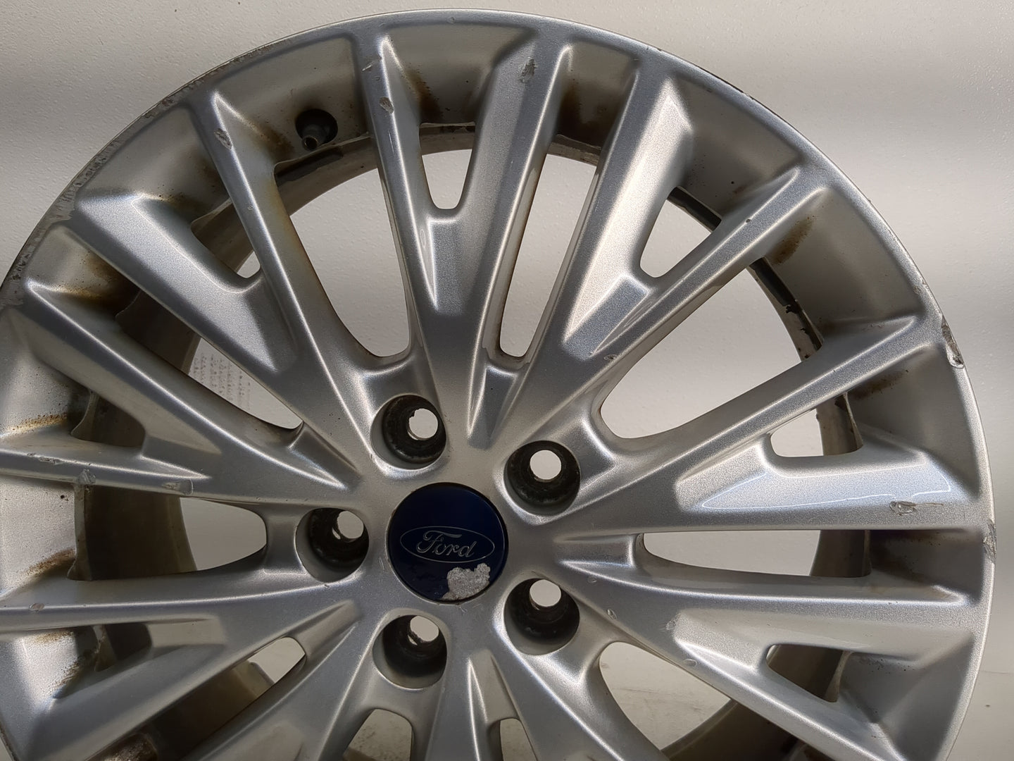 2015-2018 Ford Focus Oem Wheel Rim - Oemusedautoparts1.com