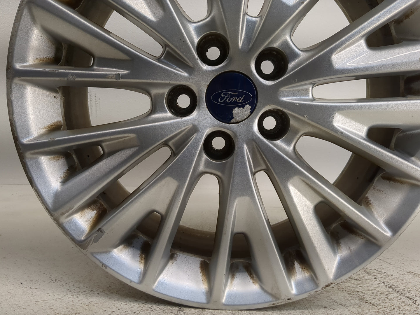 2015-2018 Ford Focus Oem Wheel Rim - Oemusedautoparts1.com