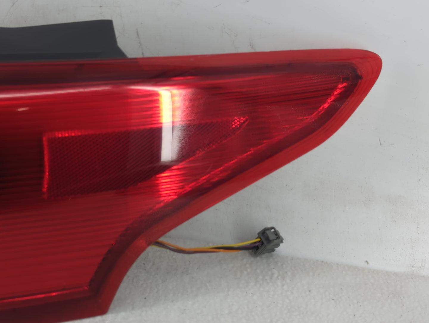 2015-2018 Ford Focus Tail Light Assembly Passenger Right OEM Fits Fits 2015 2016 2017 2018 OEM Used Auto Parts - Oemusedauto