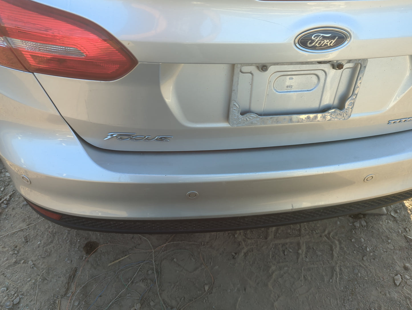 2015-2018 Ford Focus Rear Bumper Assembly Oem - Oemusedautoparts1.com