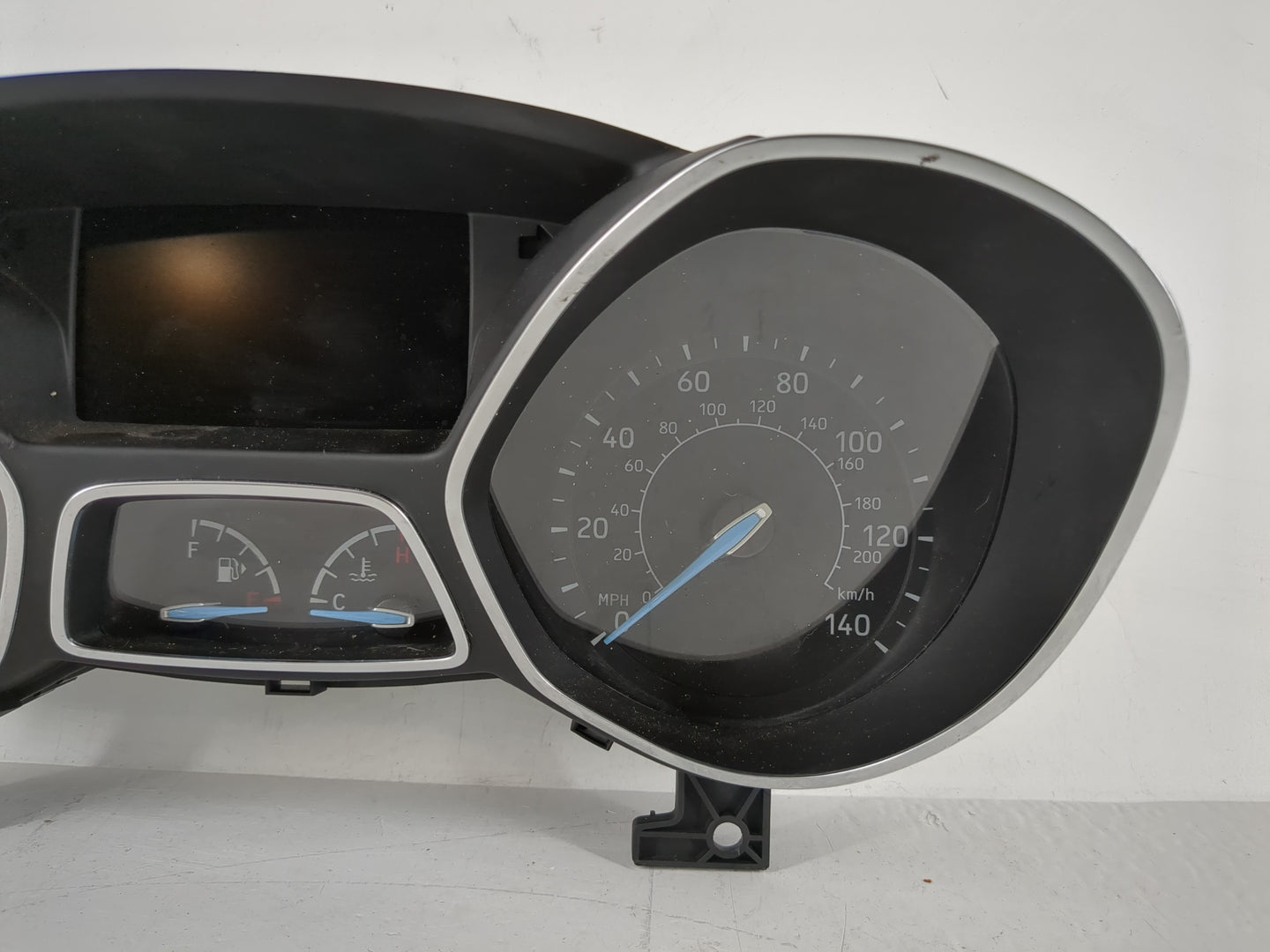 2015-2018 Ford Focus Instrument Cluster Speedometer Gauges P/N:VFFMGF-10849-CTF Fits Fits 2015 2016 2017 2018 OEM Used Auto 