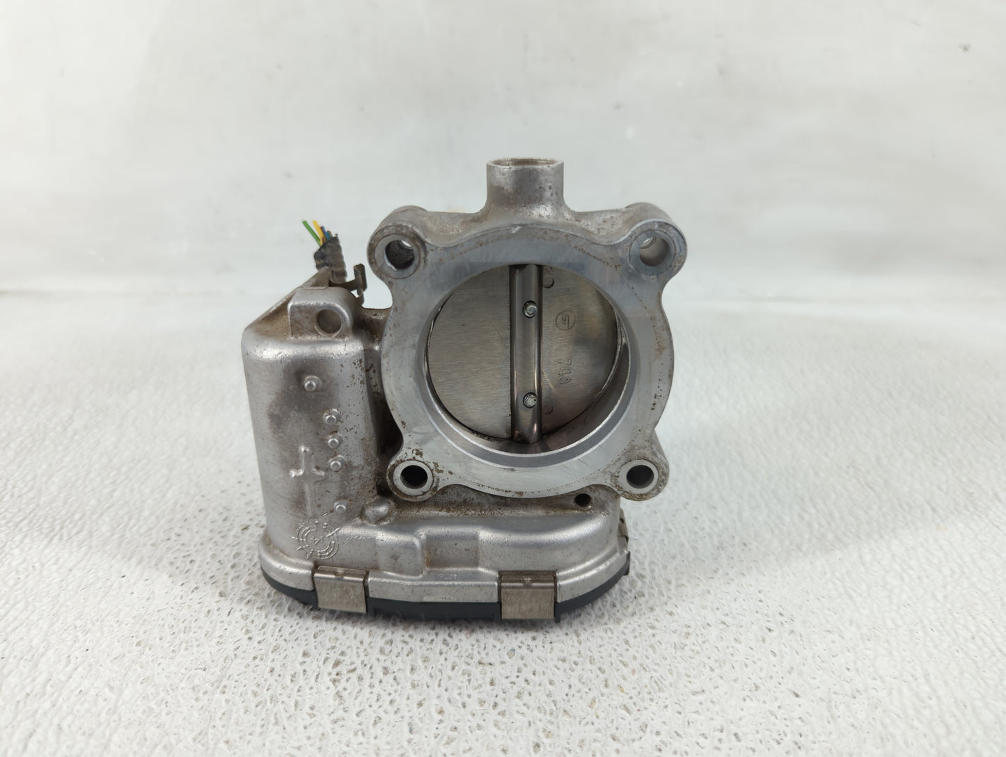 2014-2018 Ford Focus Throttle Body P/N:DS7E-9F991-BB Fits Fits 2014 2015 2016 2017 2018 2019 2020 2021 2022 OEM Used Auto Pa