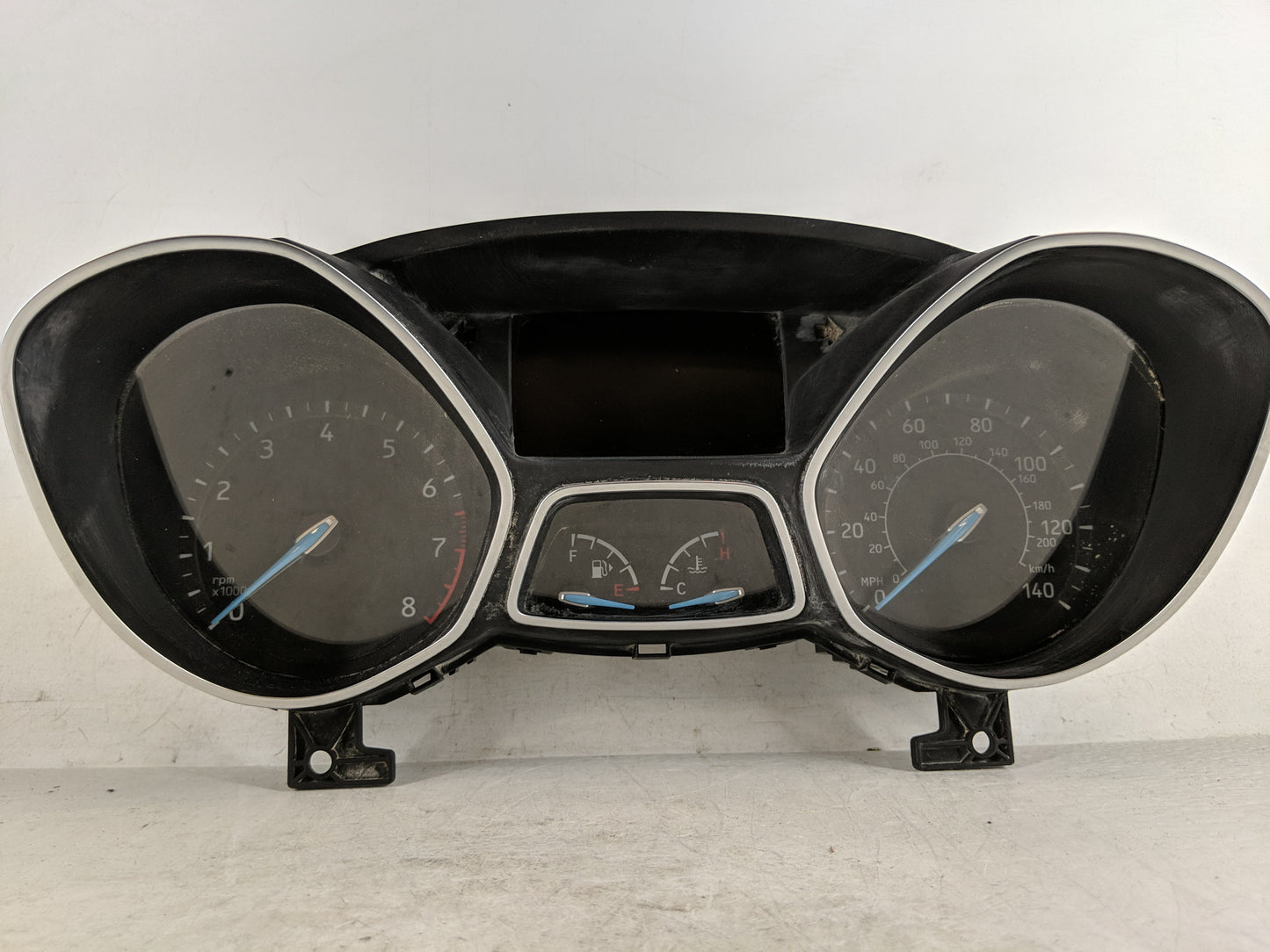 2017-2018 Ford Focus Instrument Cluster Speedometer Gauges P/N:FIET-10849-CTN Fits Fits 2017 2018 OEM Used Auto Parts - Oemu