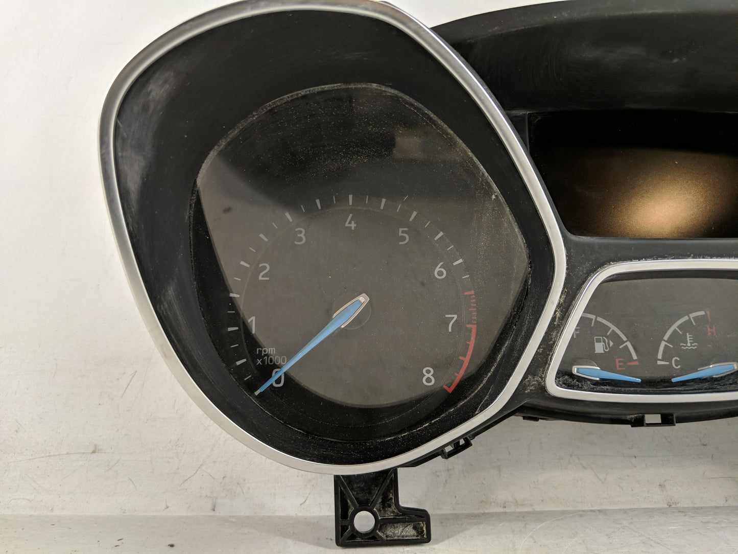 2017-2018 Ford Focus Instrument Cluster Speedometer Gauges P/N:FIET-10849-CTN Fits Fits 2017 2018 OEM Used Auto Parts - Oemu