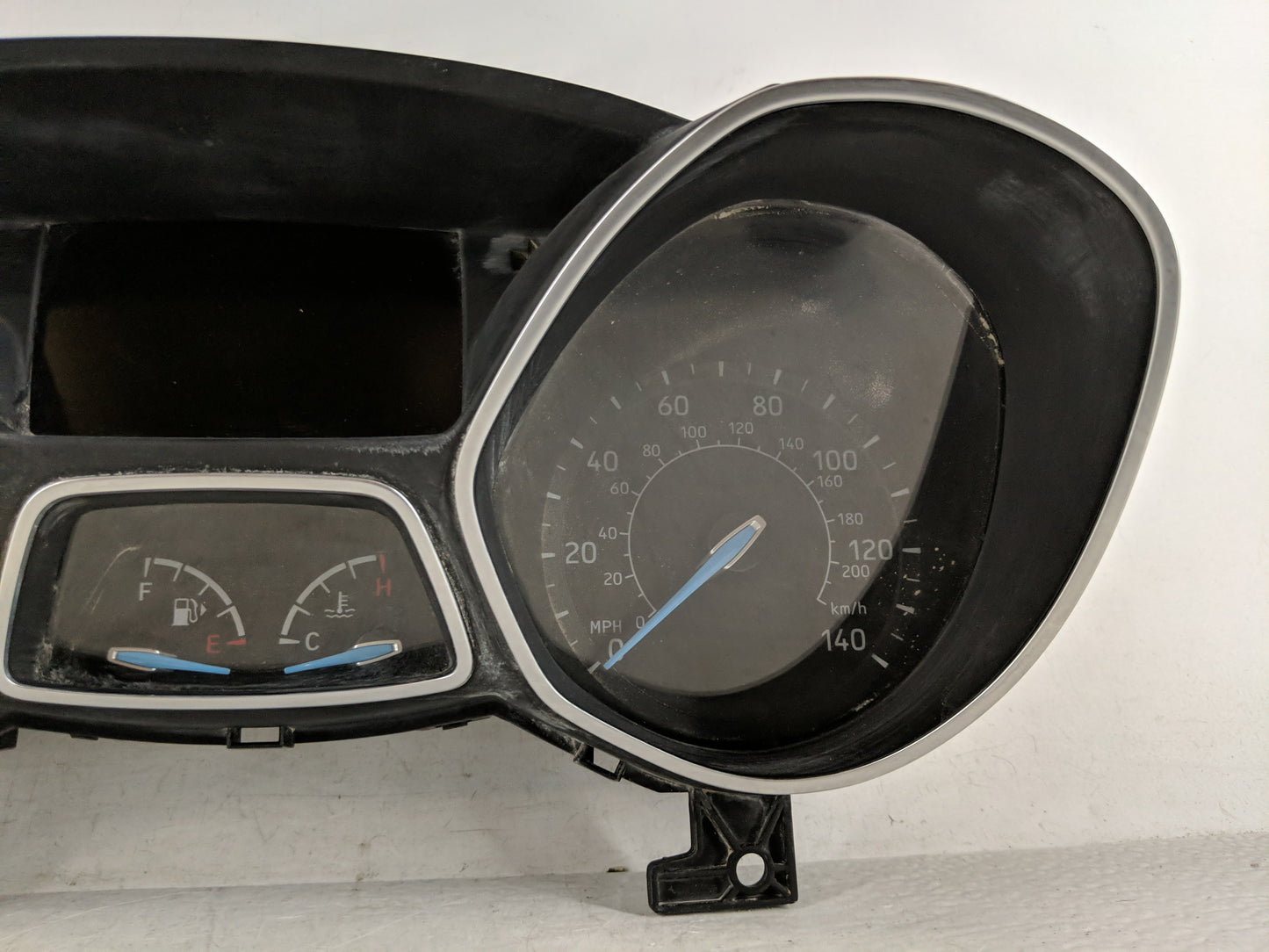 2017-2018 Ford Focus Instrument Cluster Speedometer Gauges P/N:FIET-10849-CTN Fits Fits 2017 2018 OEM Used Auto Parts - Oemu