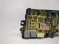 2017-2018 Ford Focus Fusebox Fuse Box Panel Relay Module P/N:AV6T-14A142-AB Fits Fits 2017 2018 OEM Used Auto Parts - Oemuse