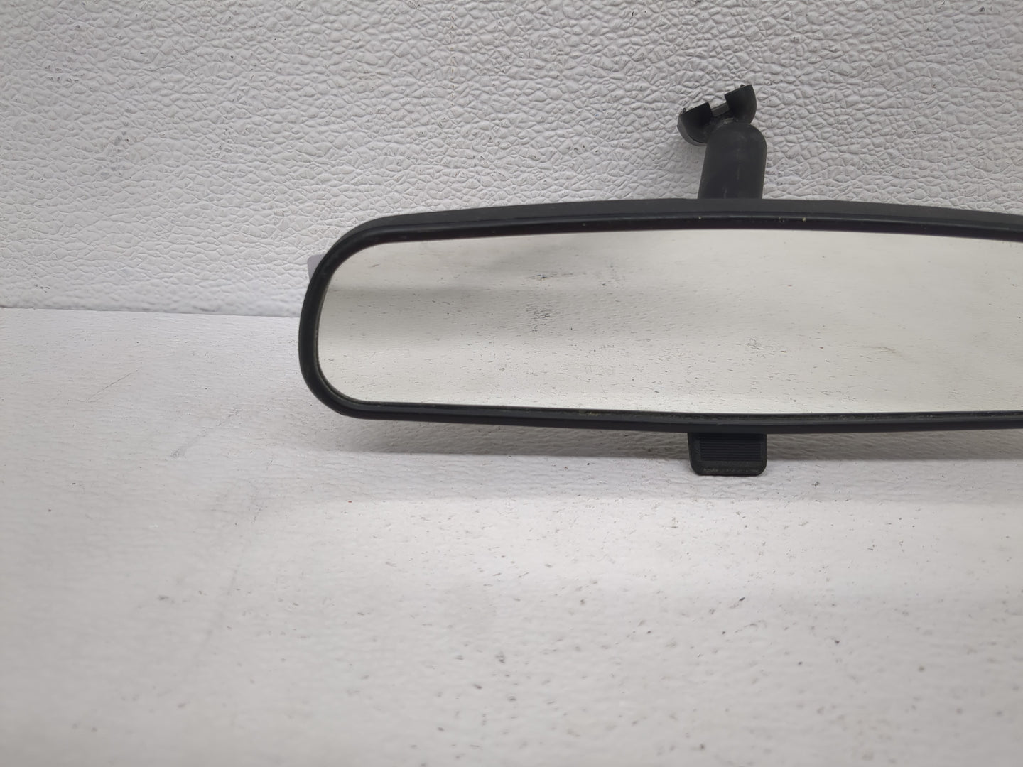 2010-2018 Ford Focus Interior Rear View Mirror Replacement OEM P/N:E8011681 Fits OEM Used Auto Parts - Oemusedautoparts1.com