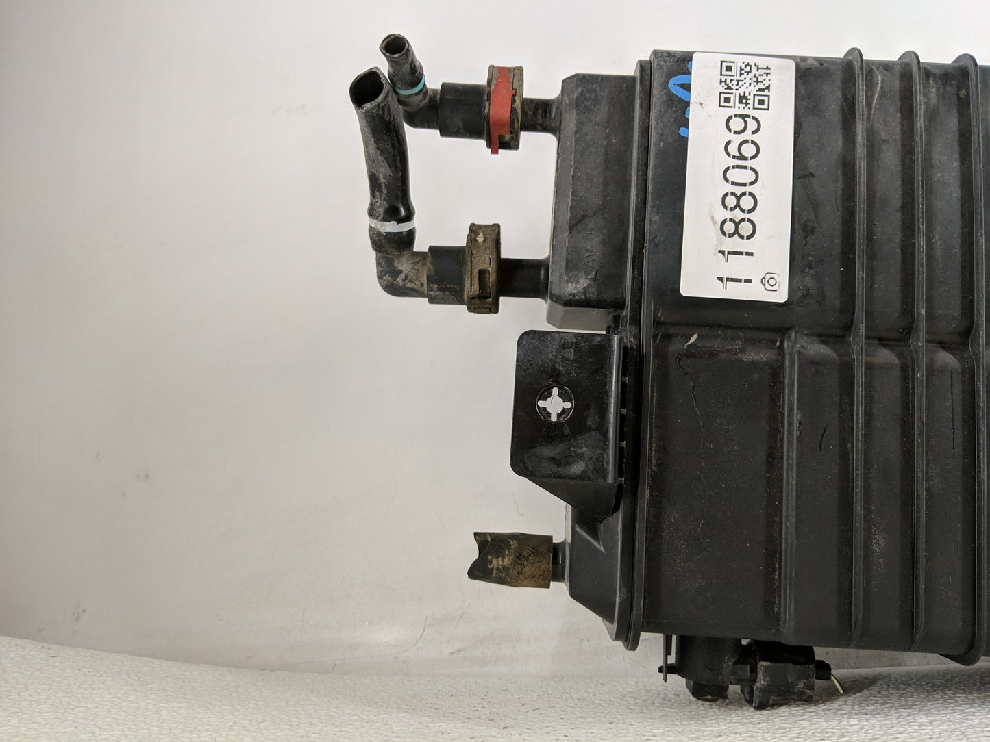 2017 Ford Focus Fuel Vapor Charcoal Canister 1188069 - Oemusedautoparts1.com