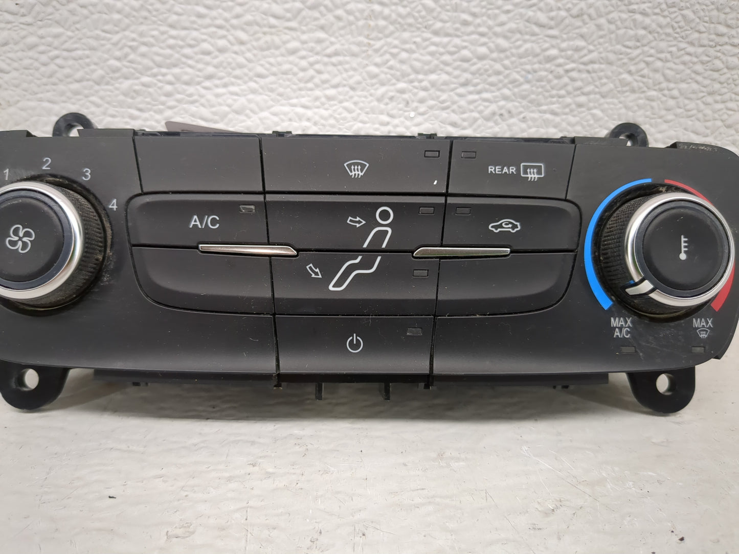 2015-2018 Ford Focus Climate Control Module Temperature AC/Heater Replacement P/N:F1ET-19980-JJ Fits Fits 2015 2016 2017 201