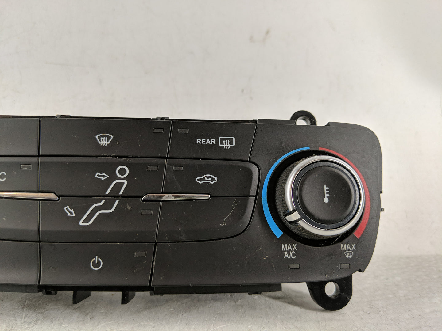2015-2018 Ford Focus Climate Control Module Temperature AC/Heater Replacement P/N:F1ET-19980-JJ Fits Fits 2015 2016 2017 201
