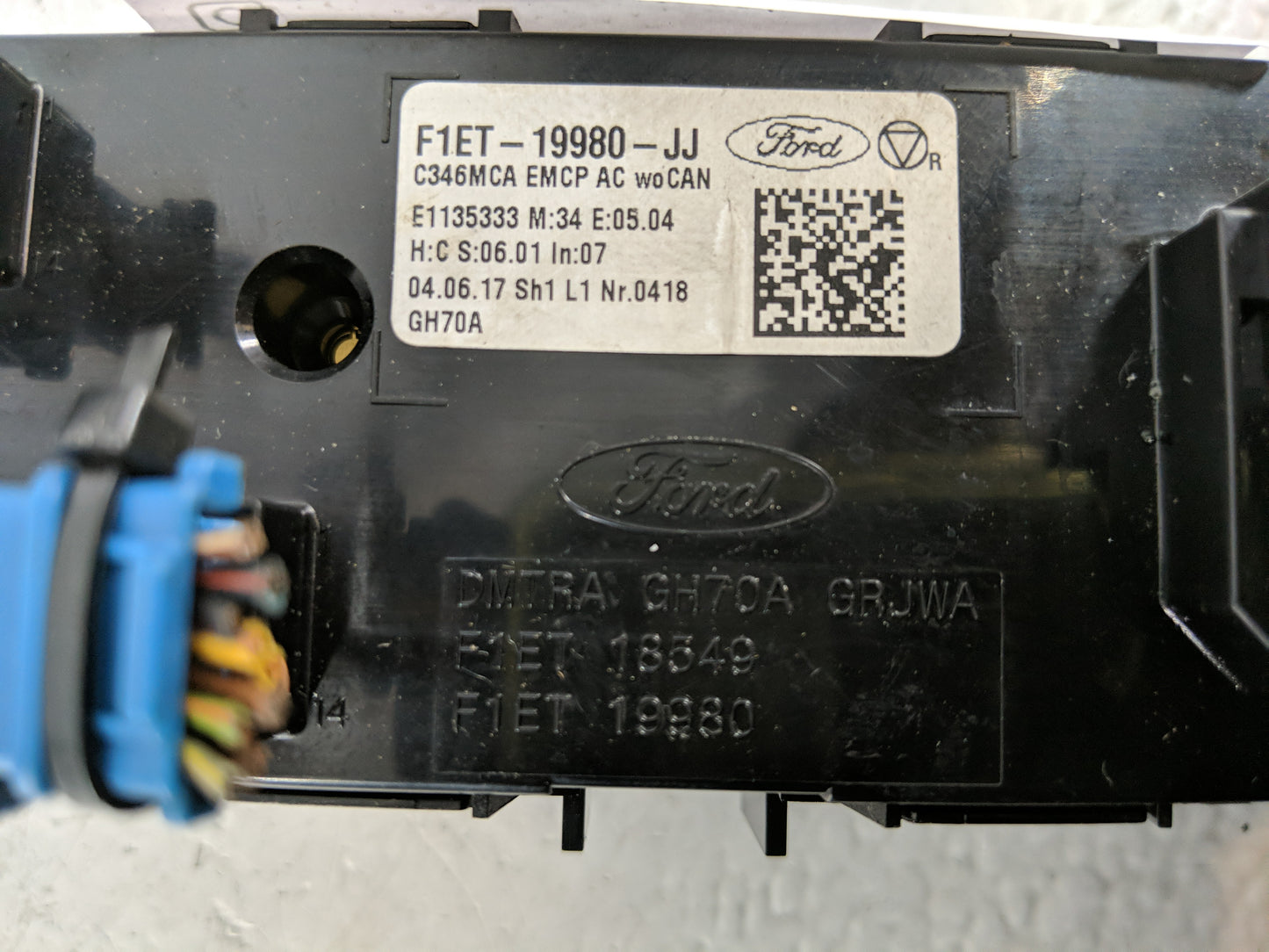 2015-2018 Ford Focus Climate Control Module Temperature AC/Heater Replacement P/N:F1ET-19980-JJ Fits Fits 2015 2016 2017 201