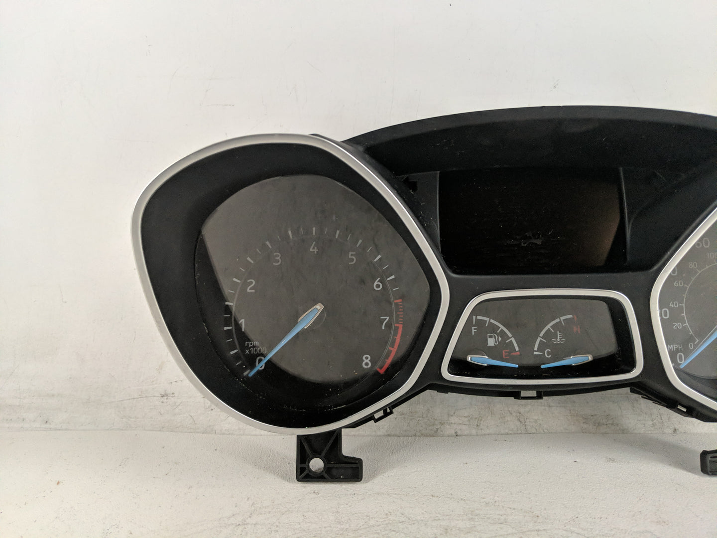 2017-2018 Ford Focus Instrument Cluster Speedometer Gauges P/N:F1ET-10849-CTN Fits Fits 2017 2018 OEM Used Auto Parts - Oemu