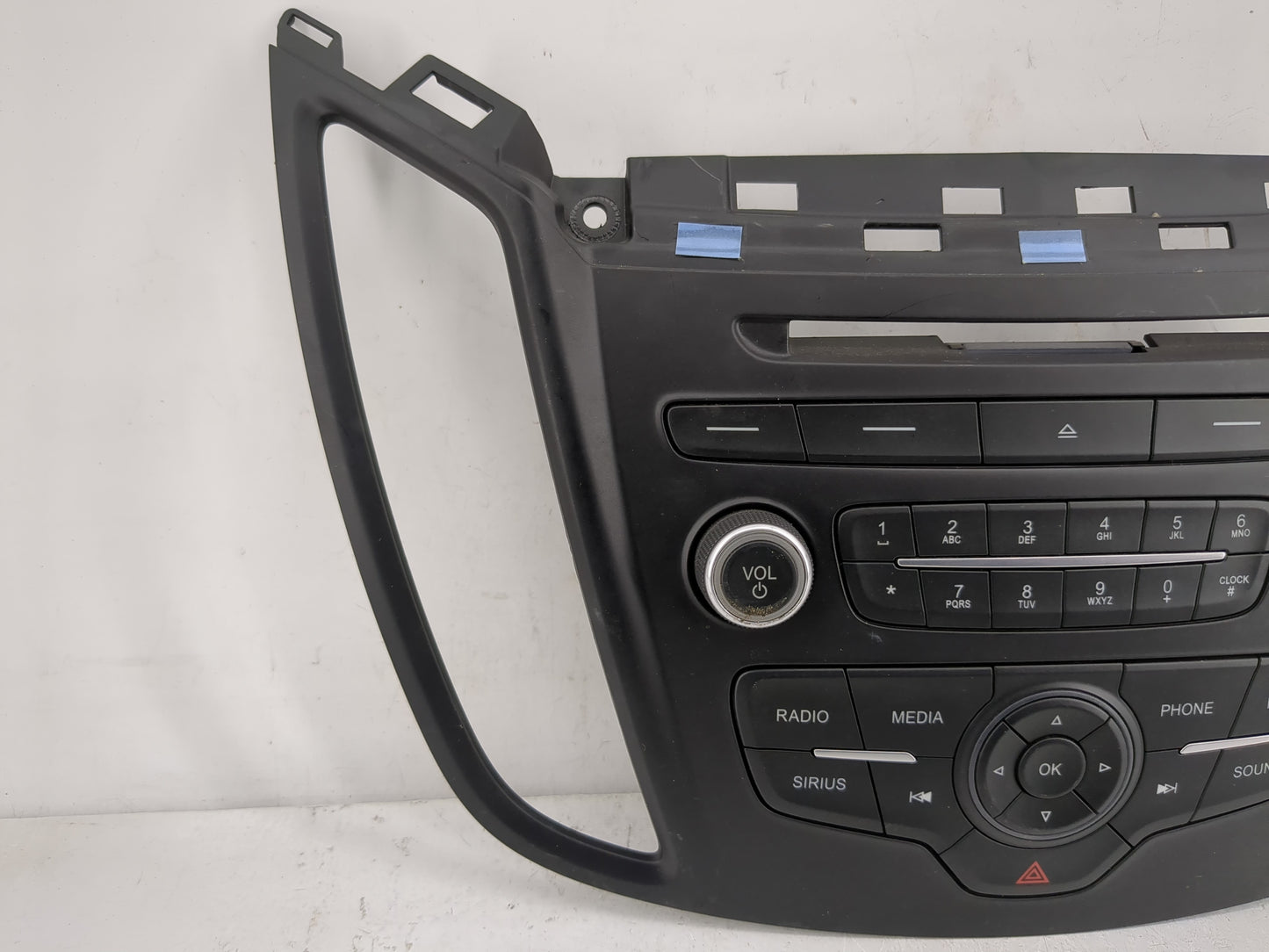 2015-2018 Ford Focus Radio AM FM Cd Player Receiver Replacement P/N:17011886-01 F1ET18K811KD Fits Fits 2015 2016 2017 2018 2