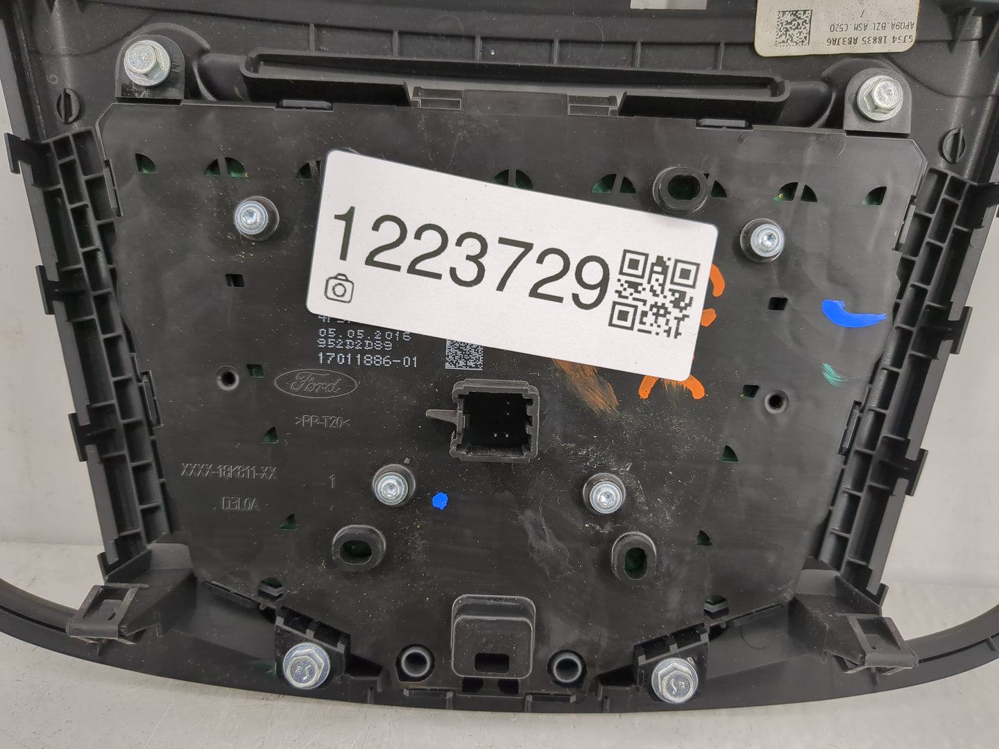 2015-2018 Ford Focus Radio AM FM Cd Player Receiver Replacement P/N:17011886-01 F1ET18K811KD Fits Fits 2015 2016 2017 2018 2