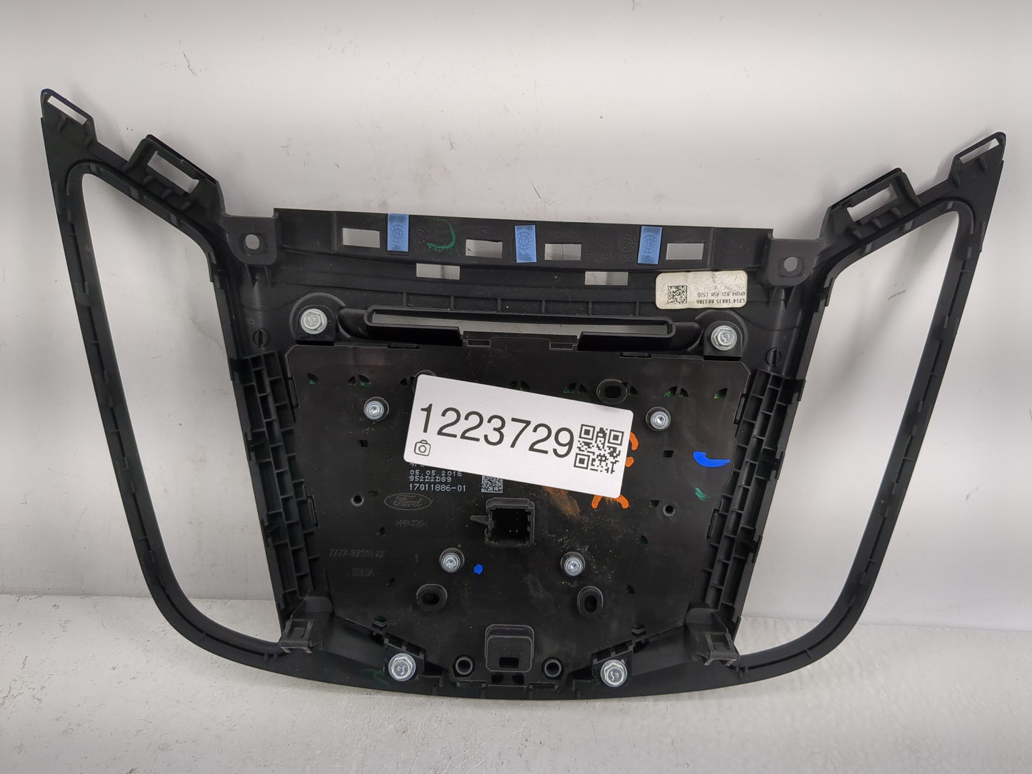 2015-2018 Ford Focus Radio AM FM Cd Player Receiver Replacement P/N:17011886-01 F1ET18K811KD Fits Fits 2015 2016 2017 2018 2
