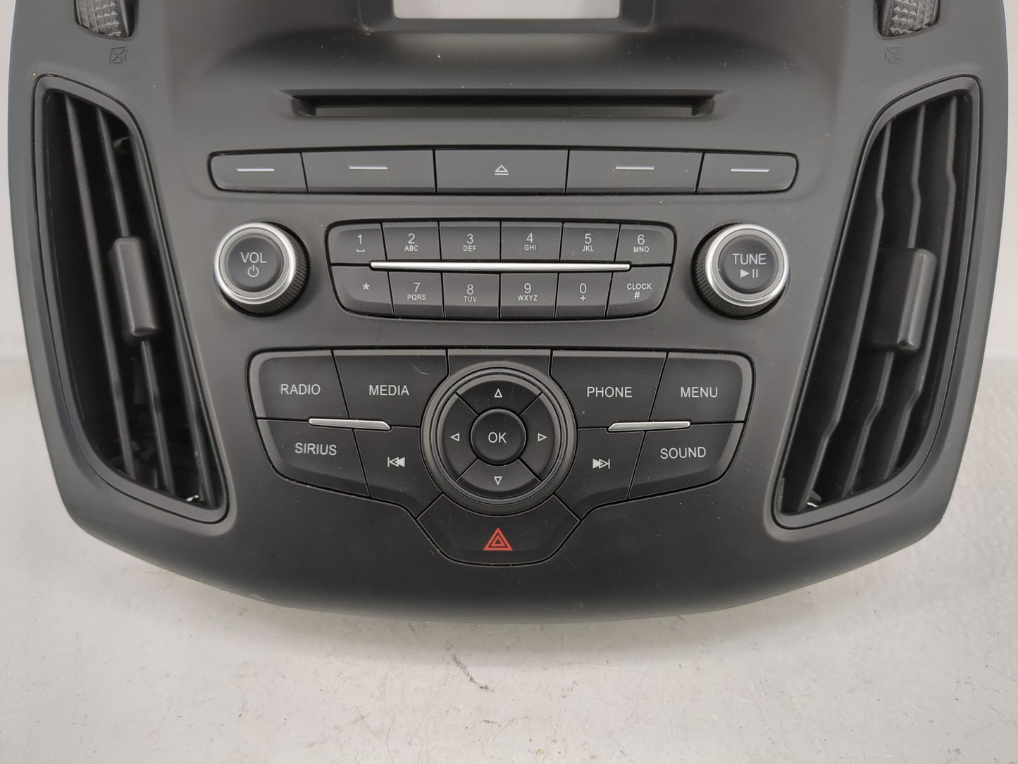 2015-2018 Ford Focus Radio Control Panel - Oemusedautoparts1.com