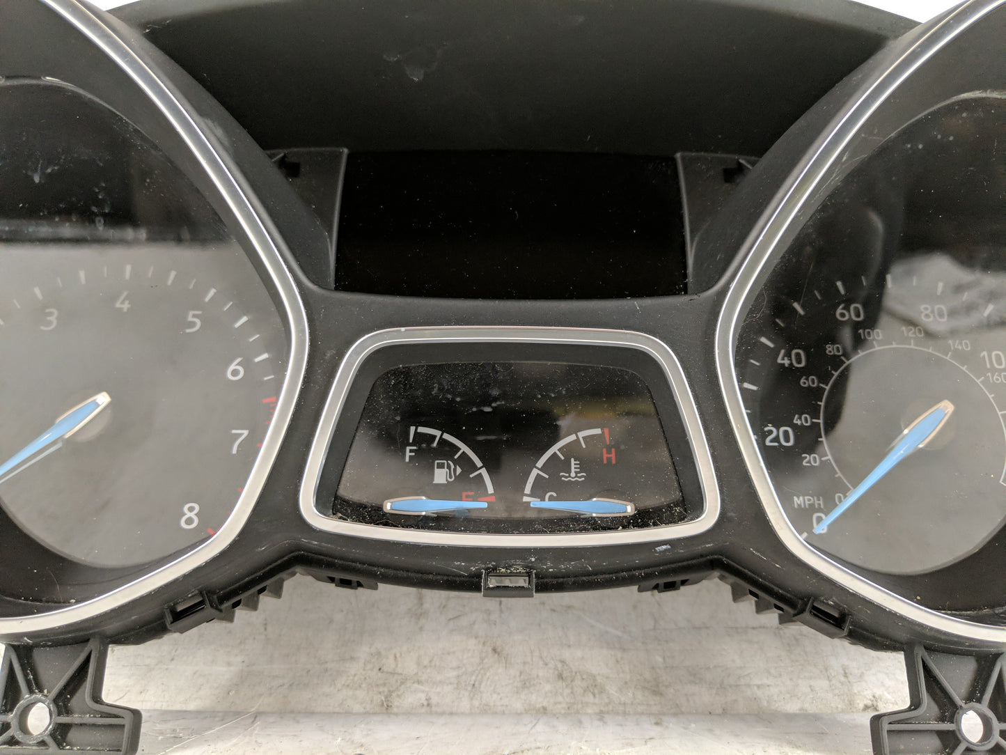 2016-2018 Ford Focus Instrument Cluster Speedometer Gauges P/N:VPFMGF-10849-CTE F1ET-10849-CTN Fits Fits 2016 2017 2018 OEM 