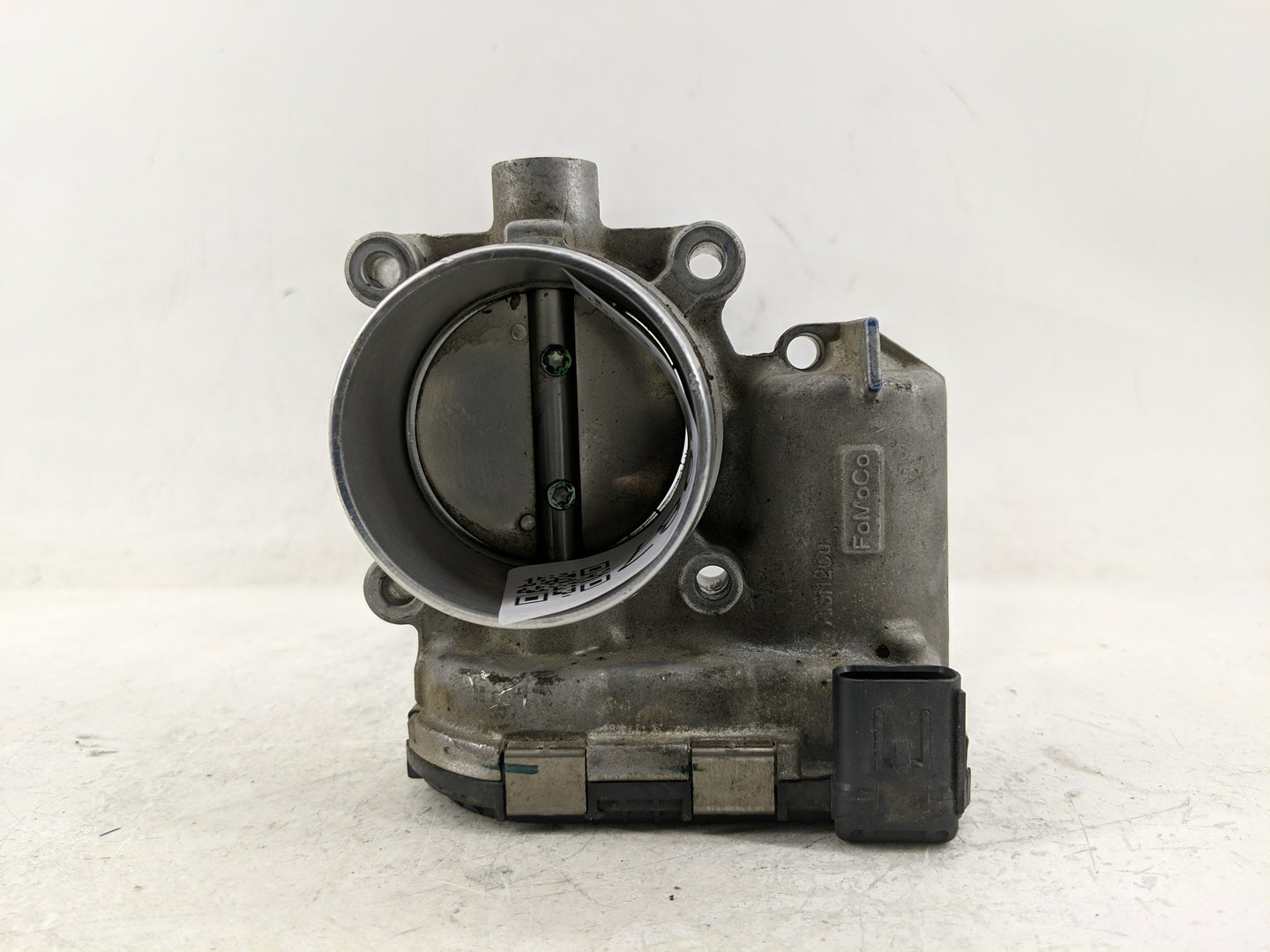2014-2018 Ford Focus Throttle Body P/N:DS7E-9F991-BB Fits Fits 2014 2015 2016 2017 2018 2019 2020 2021 2022 OEM Used Auto Pa