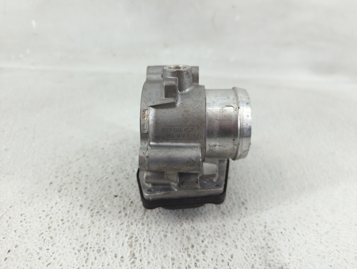 2015-2018 Ford Focus Throttle Body Fits Fits 2014 2015 2016 2017 2018 OEM Used Auto Parts - Oemusedautoparts1.com