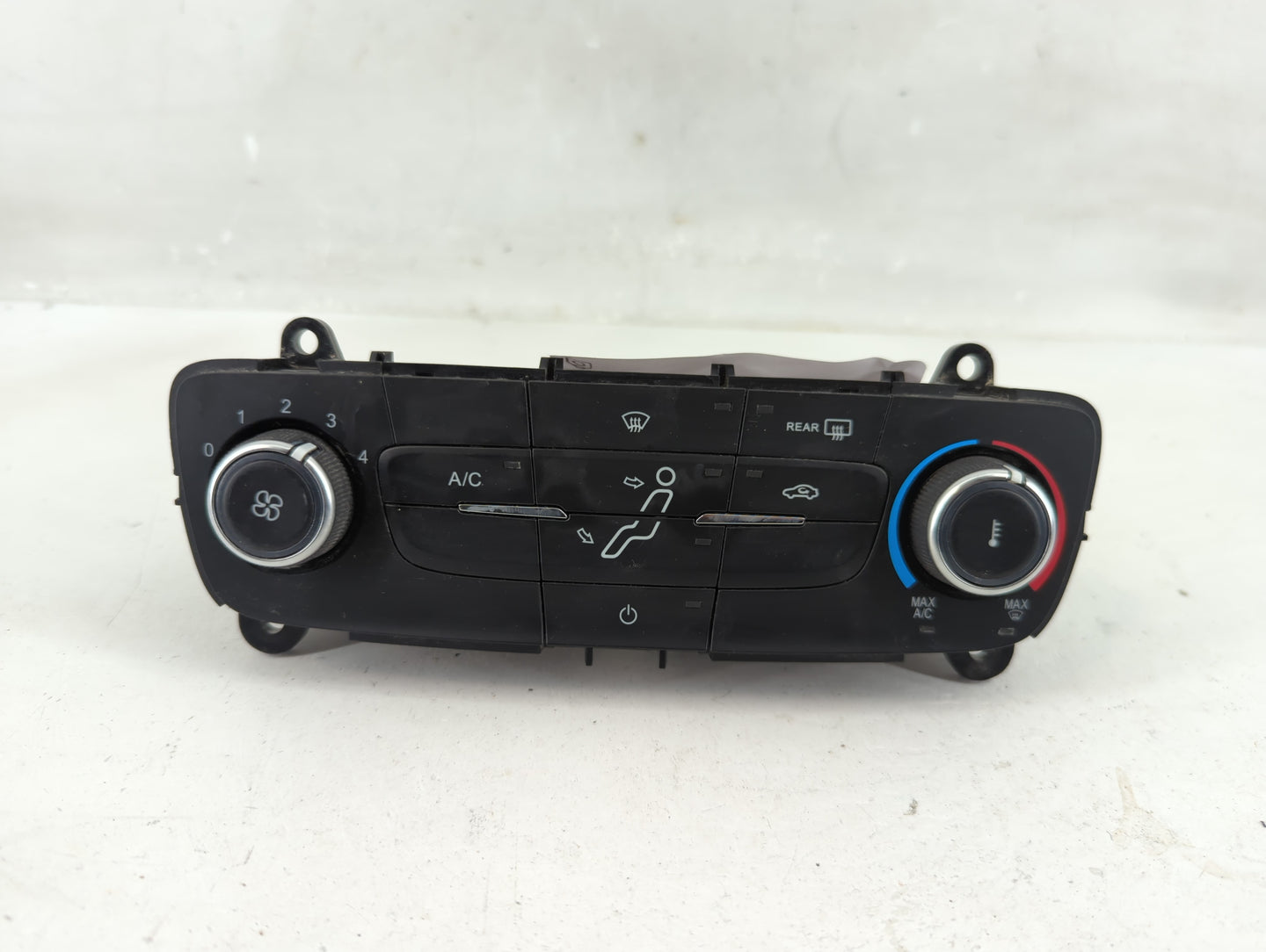 2015-2018 Ford Focus Climate Control Module Temperature AC/Heater Replacement P/N:F1ET-19980-JJ Fits Fits 2015 2016 2017 201