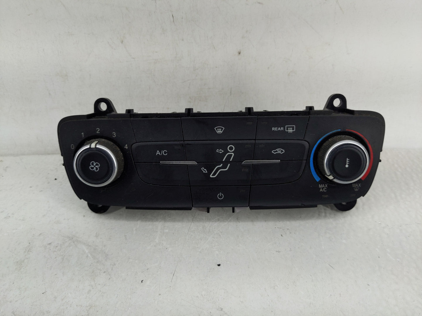 2015-2018 Ford Focus Climate Control Module Temperature AC/Heater Replacement P/N:F1ET-19980-JJ Fits Fits 2015 2016 2017 201