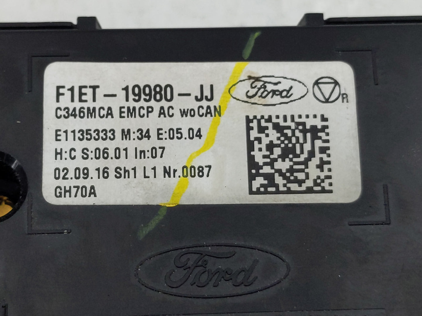 2015-2018 Ford Focus Climate Control Module Temperature AC/Heater Replacement P/N:F1ET-19980-JJ Fits Fits 2015 2016 2017 201
