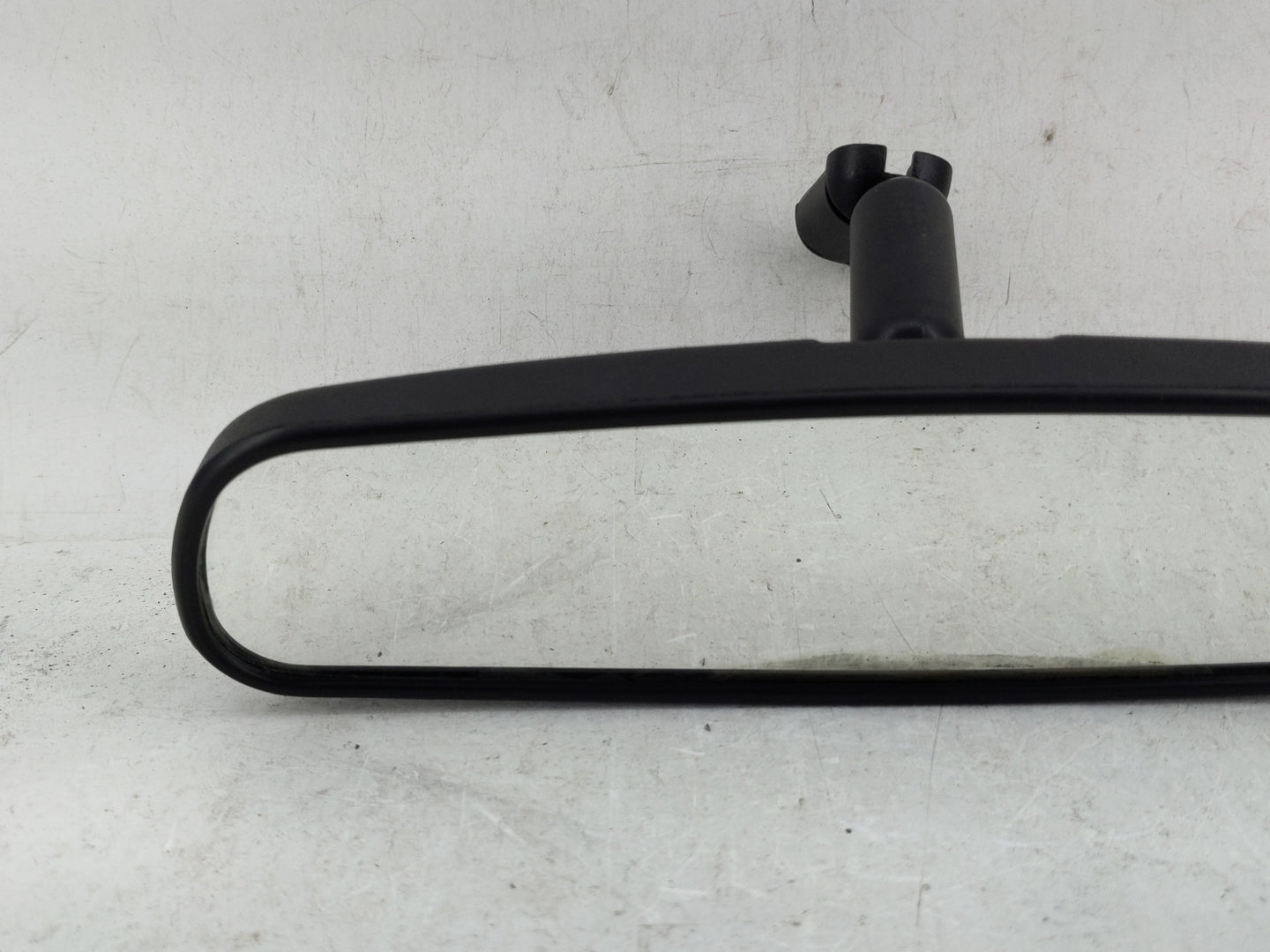 2010-2018 Ford Focus Interior Rear View Mirror Replacement OEM P/N:E8011681 Fits OEM Used Auto Parts - Oemusedautoparts1.com