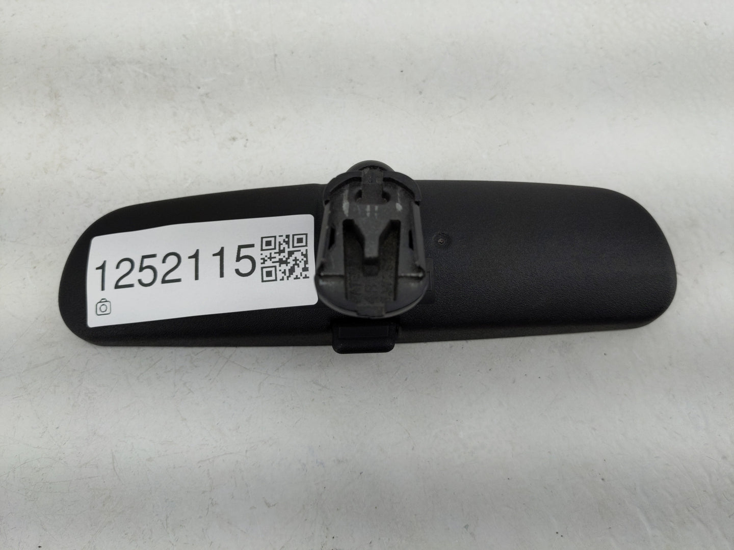 2010-2018 Ford Focus Interior Rear View Mirror Replacement OEM P/N:E8011681 Fits OEM Used Auto Parts - Oemusedautoparts1.com