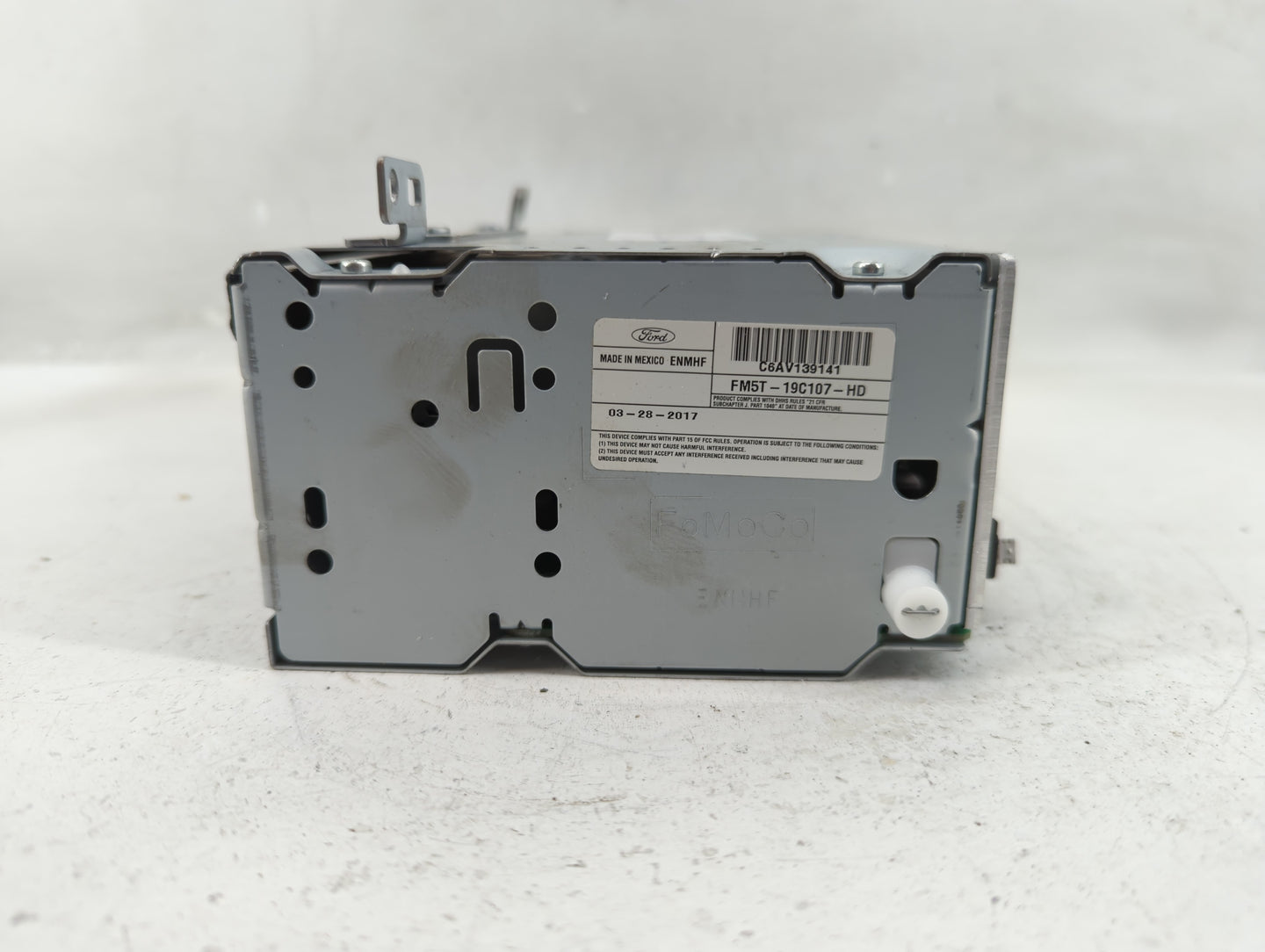 2017-2018 Ford Focus Radio AM FM Cd Player Receiver Replacement P/N:FM5T-19C107-HD Fits Fits 2017 2018 OEM Used Auto Parts -
